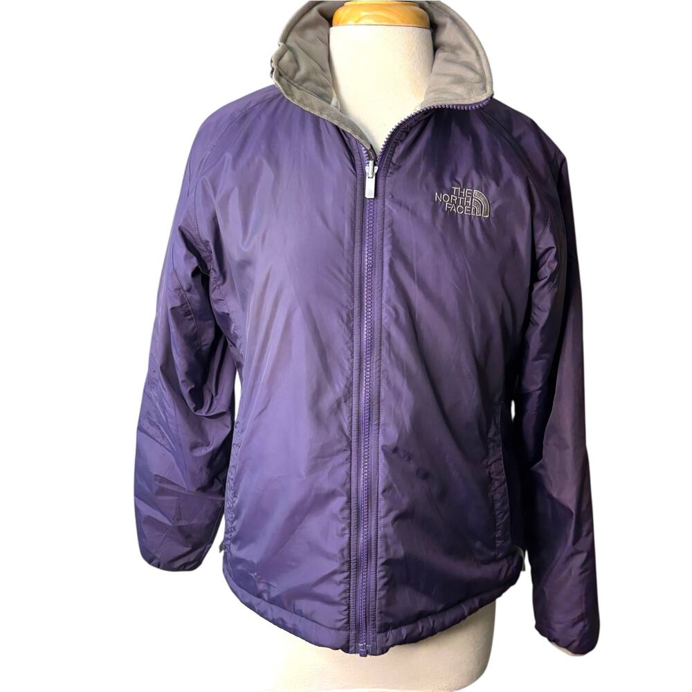 The North Face women’s purple‎ insulated jacket M  zip front lightweight coat